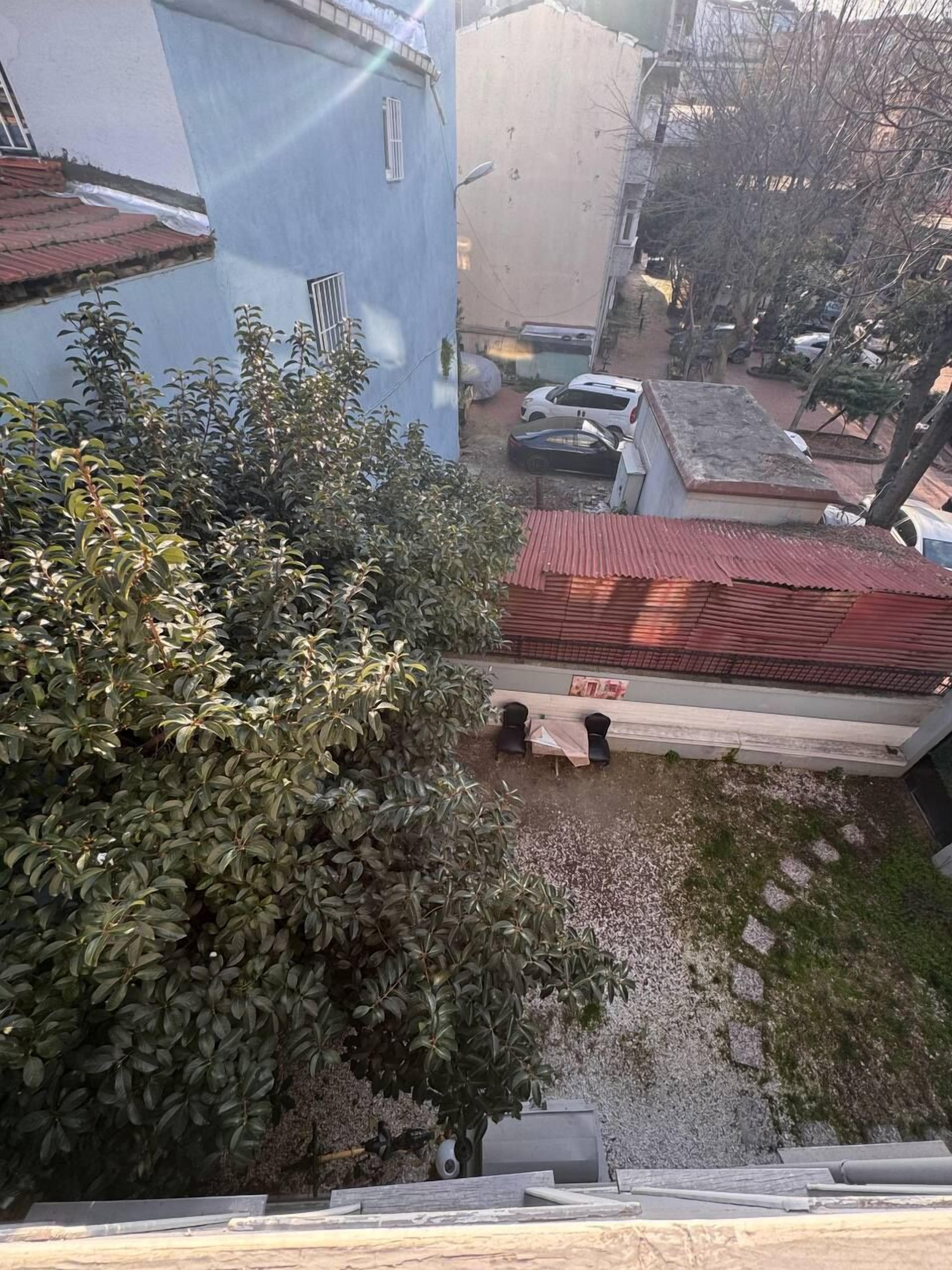 Gen Plus — Fotoğraflar 1